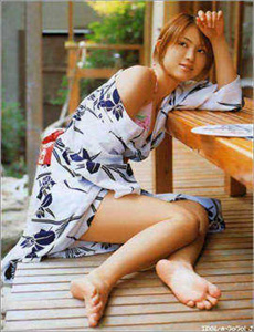 君有云
