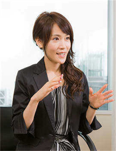 女巫安妮海瑟薇